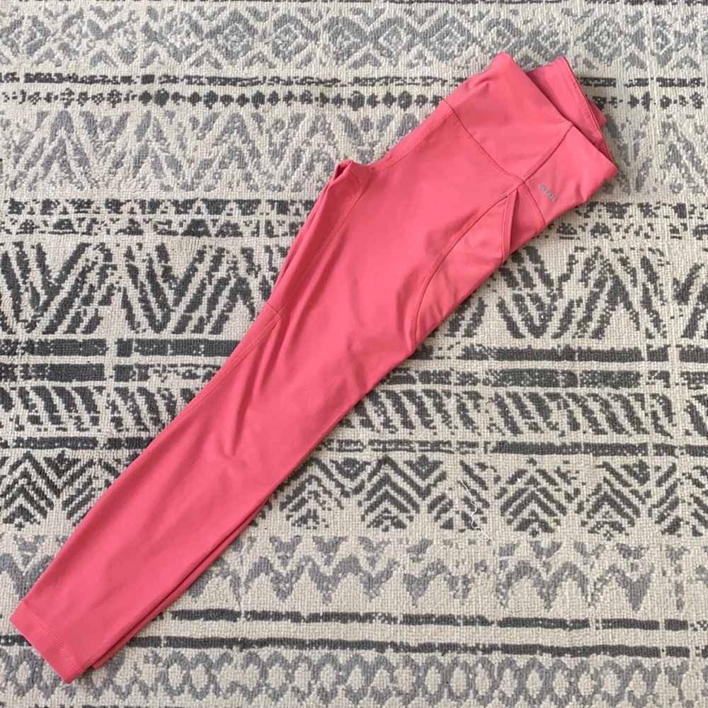 RBX Bright Pink Cropped Leggings